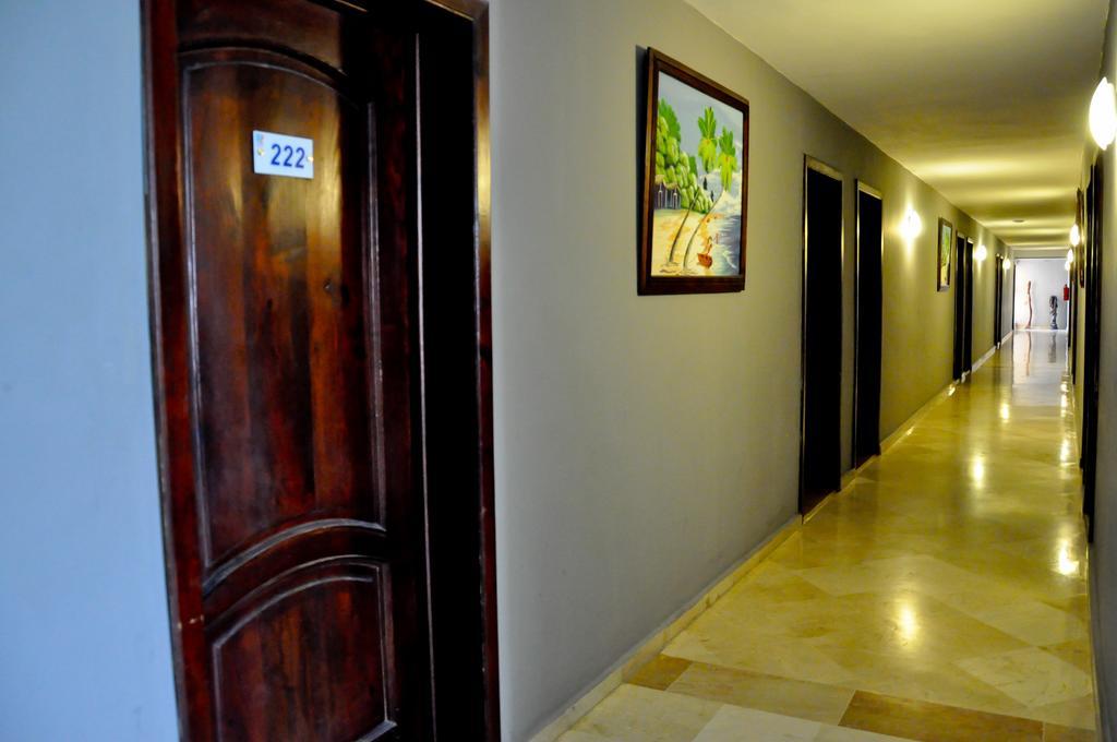 Hotel Marimba Punta Cana Extérieur photo